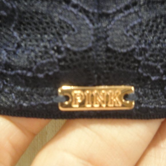 PINK by Victoria's Secret gorgeous Front clasp bra with lace trim  Size …34C - Picture 5 of 10